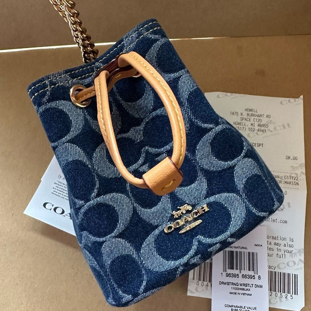 NWT❤️ Coach Drawstring Chain Wristlet Bag Signature Denim Wallet Purse CZ031 - Picture 1 of 13